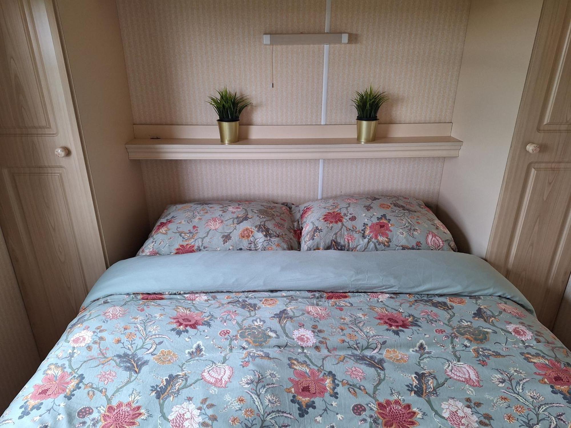 Stacaravan Elly, Minicamping De Grutte Earen Burum Exterior foto